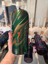 Load image into Gallery viewer, 30oz curve buck
